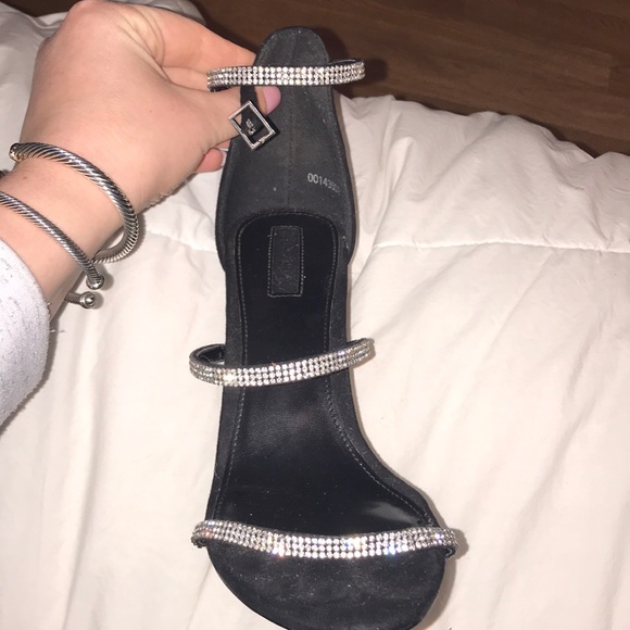 Black diamond heels - Picture 2 of 3